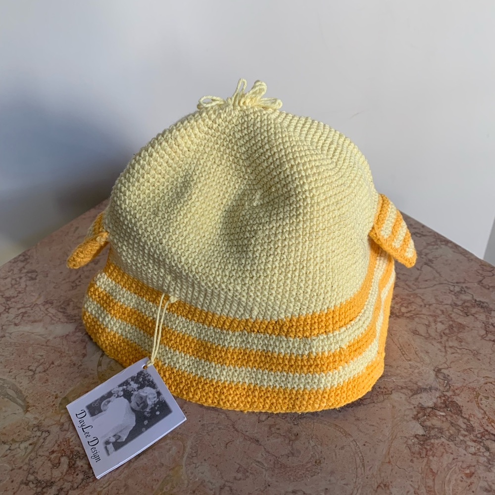 Kids’ Spring Chicken Hat - Picture 3 of 8